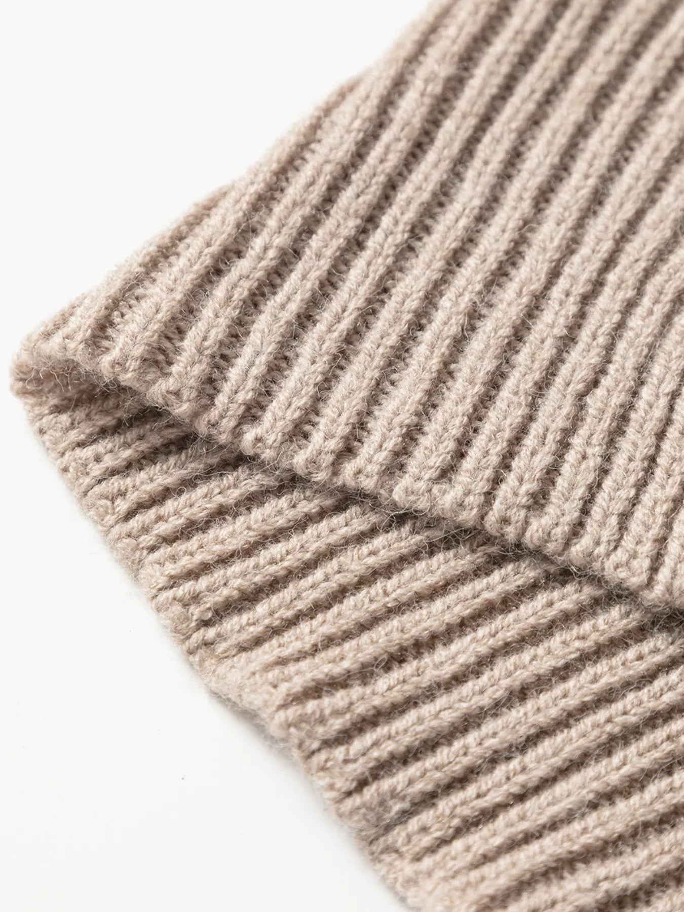 f94215bca1dc4e27bfc2c7d8a4a9333c-Max-Origin